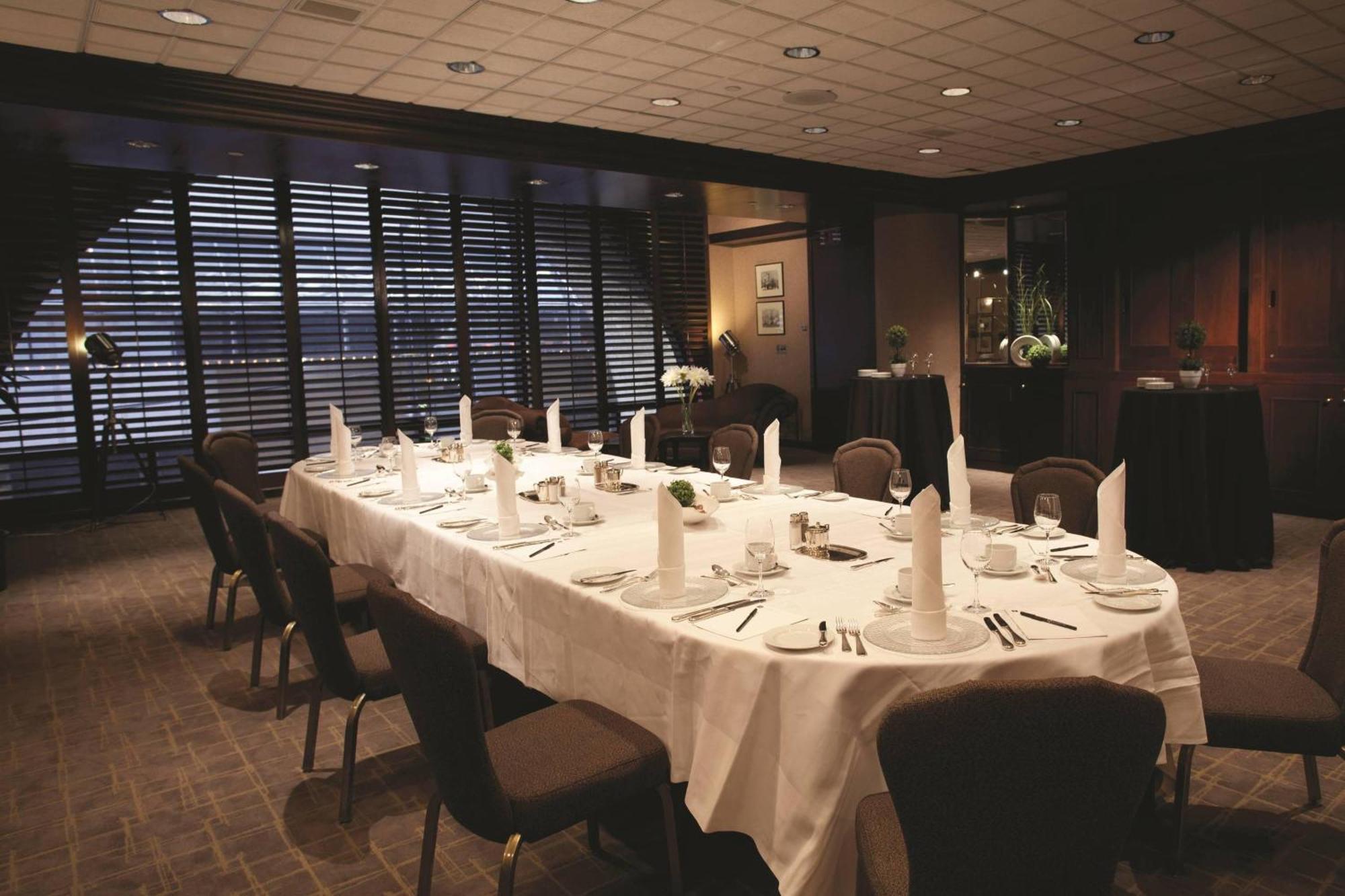 Metropolitan Hotel Vancouver Luaran gambar